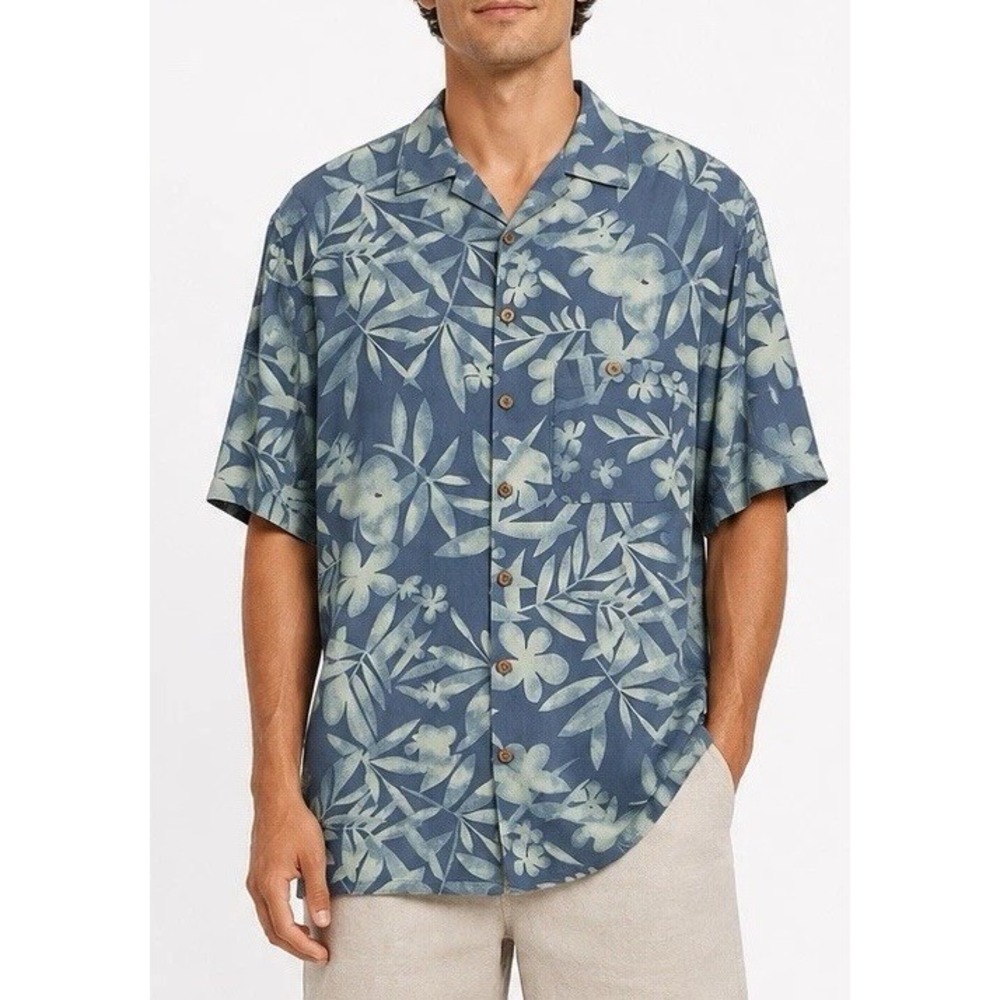 VTG Paradise Coves Silk Hawaiian Shirt Size Medium Blue Tropical